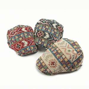 Chapeau Jacquard Personnalisé pour Femme, Style Britannique Vintage, Béret Coloré Tendance - Product Image 1