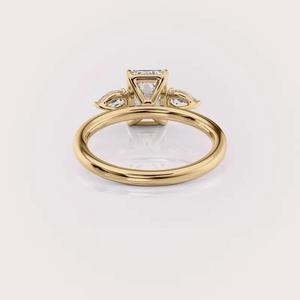 ผู้ผลิตแหวนหมั้นเพชรทรงเหลี่ยมมรกตสามเม็ด ทองคำขาว/ทองคำขาวผสมทองคำชมพู 18K - Product Image 4