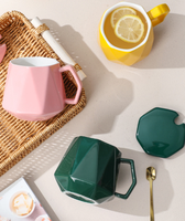 Ensemble cadeau de Noël écologique de luxe en céramique pour la maison : tasse à lait, mug à café, couvercle et cuillère pour cadeaux de mariage