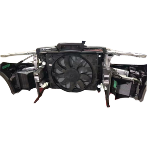 Pour <span class=keywords><strong>Mercedes</strong></span>-Benz AMG W205 C63 assemblage de pare-chocs avant de haute qualité avec grille de phare de radiateur - Product Image 4