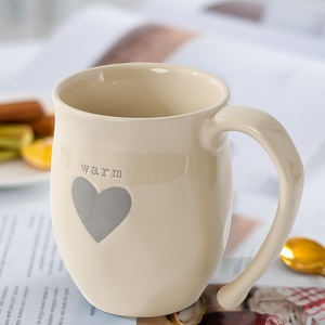 Tasses à café en céramique mate avec décalcomanie en forme de cœur en porcelaine <span class=keywords><strong>GRAND</strong></span>, cadeau, nouveau design, personnalisé, créatif, uni, jaune, tasses à lait, tasse à café unique - Product Image 3