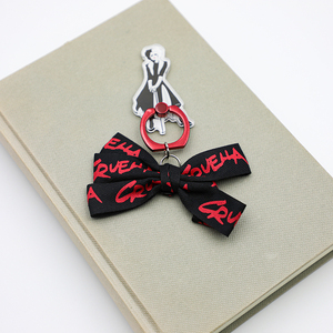 Support de téléphone personnalisé en acrylique avec nœud en tissu imprimé par sublimation UV pour femme - Product Image 2