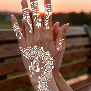 Adesivi per Tatuaggi all'Henné Bianchi e Marroni all'Ingrosso, Motivi Indiani, Decorazioni Temporanee per Mani, Piedi e Corpo - Product Image 3