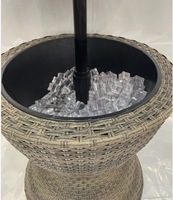 Table de bar rafraîchissante pour événements festifs, idéale pour jardin, balcon, terrasse, bord de piscine – Se transforme en seau à glace – Nouveauté très prisée
