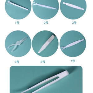 Pince à épiler en plastique de qualité supérieure pour le toilettage de cils de précision - Product Image 3