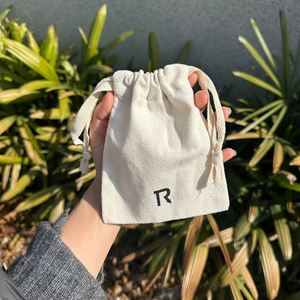 Wholesale Cheap Soft Clothes Dust <b>Pouch</b> Cotton <b>Drawstring</b> <b>Pouch</b> with Herringbone Strings - Product Image 1