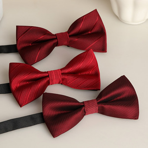 Papillon da Sposo Bordeaux a Doppio Strato in Jacquard di Poliestere Nero per Matrimonio Uomo Donna - Product Image 1