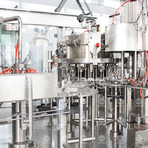 Automatische PET-Plastik flasche Sprudel wasser Kohlensäure haltige CO2 Cola Soda Getränke füll maschine Komplette Produktions linien lösung - Product Image 4