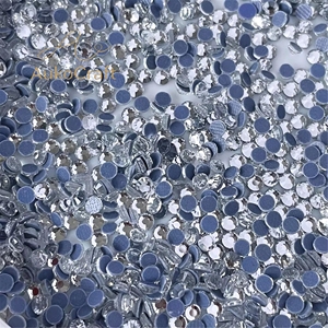 Lot de 20 couleurs de strass thermocollants, 1440 pièces, en verre cristal AB, à dos plat pour vêtements - Product Image 4