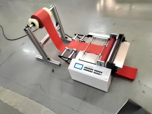Machine de découpe pour feuille de cuivre thermorétractable pour batteries 18650, plaques de tube PVC et bande de nickel élastique - Product Image 1