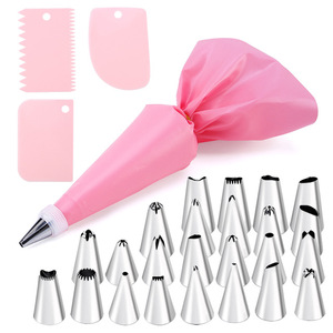 ชุดอุปกรณ์ตกแต่งเค้กสแตนเลส 12 ชิ้น พร้อมถุงบีบครีม - Product Image 6