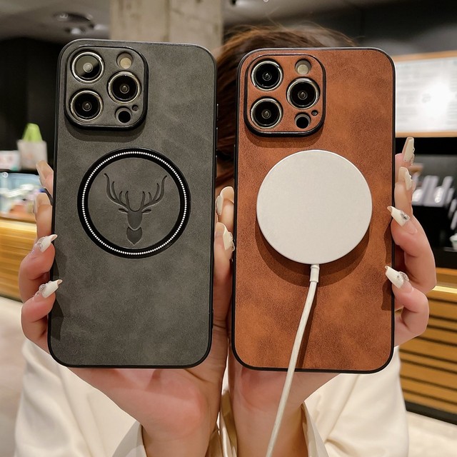High Quality Leather Maple Leaf Case for IPhone 16 Pro Max With Wireless Charging Magnetic Phone Cover Case