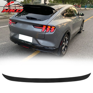 สปอยเลอร์หลังคาทรง IKON สีดำด้าน สำหรับ Ford Mustang Mach-E ปี 2021-2026 - Product Image 1