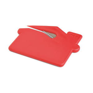 Apricartole in plastica rossa con coperchio di sicurezza per uso in ufficio - Product Image 1