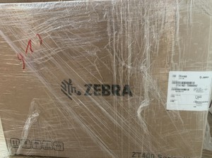 เครื่องพิมพ์บาร์โค้ด ZT421 203dpi สำหรับงานอุตสาหกรรม (ZT42162-T090000Z) มีตัวเลือกหัวตัดและม้วนกลับ - Product Image 2