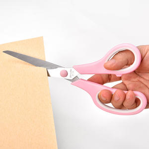 กรรไกรใช้ในบ้าน สแตนเลส สำหรับงานฝีมือ ใช้ในสำนักงาน สีม่วงชมพู ด้ามจับรูปตัววี สีมาการอง อุปกรณ์ศิลปะสำหรับนักเรียน - Product Image 3