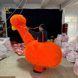 Costume de canard en peluche gonflable de couleur personnalisée pour l'activité de spectacle, marionnette gonflable de costume d'<span class=keywords><strong>oiseau</strong></span> d'autruche de défilé - Product Image 3