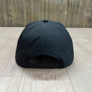 Casquettes de baseball personnalisées en gros à 5 panneaux avec logo brodé 3D, imperméables, perforées au laser, pour le sport et le golf - Product Image 5