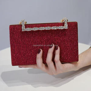 Luxury Soiree Evening Casual Tote Bag Simple Mode Bling Bling Rhinestone Diamond Sparkling <b>Frame</b> Decoration Chain Detail Zipper - Product Image 1