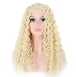 2023 vente chaude bandeau complet bouclé d'Amérique latine avec une frange au milieu perruque brune synthétique cheveux longs féminins bouclés africains