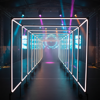 Barre lumineuse LED RGB/RGBW DMX512 IP65 24V DC avec construction en PVC pour DJ, scènes, discothèques et parcs à thème