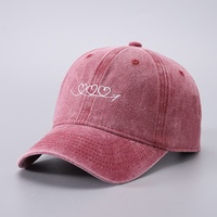 Casquette de baseball transfrontalière en denim pur coton à 6 panneaux, toutes saisons, avec broderie personnalisée motif flèche en forme de cœur et visière incurvée