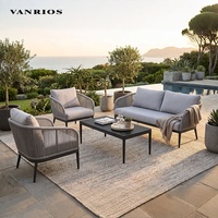 Ensemble de canapés d'extérieur de luxe en corde tressée, imperméable, à séchage rapide, en mousse, pour villa, hôtel, complexe hôtelier, jardin, cour