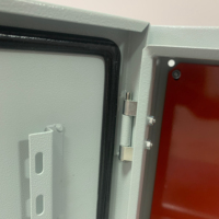 Boîtier de commande en acier YanGao IP65, boîtier électrique étanche, sécurité durable, protection des disjoncteurs