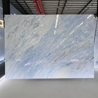 Pierre de quartzite bleu cristal de luxe polie de qualité supérieure pour murs intérieurs, sols, comptoirs de cuisine, décoration de villas et d'hôtels