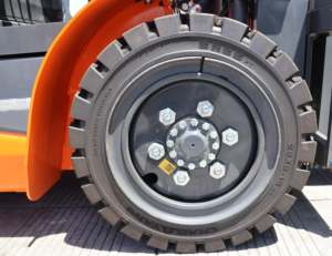 Montacargas Diésel CPCD50 Serie 5, 5 Toneladas, Motor Euro 5, para Industria Pesada - Product Image 4