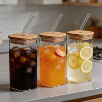Gobelet en verre carré de 350 ml (12 oz) pour bière, cocktail, jus, lait, café glacé, thé, compatible avec le micro-ondes et le lave-vaisselle, avec couvercle en bambou et paille en verre