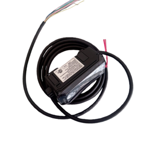 เซ็นเซอร์วัดระยะทางด้วยเลเซอร์ CMOS รุ่น IL-1000 KEYENCE ของแท้ 100% ใหม่เอี่ยม พร้อมแอมพลิฟายเออร์ แบบติดตั้งบนราง DIN มีสินค้าในสต็อก - Product Image 6