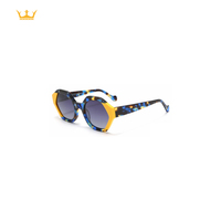Lunettes de soleil unisexes tendance avec logo personnalisé, verres dégradés UV400, monture géométrique pleine, lunettes de soleil de luxe pour l'extérieur