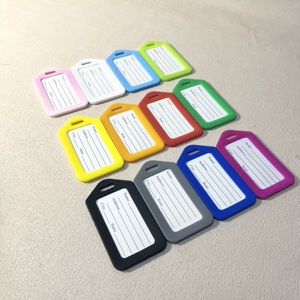 Étiquette de bagage en plastique colorée personnalisée en gros d'usine avec carte insérable en papier inscriptible, étiquette de gestion de clés de voiture avec logo personnalisé - Product Image 2