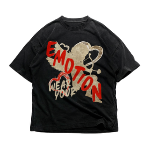 T-shirt in cotone unisex con grafica Wear Your Emotion, streetwear casual Y2K - Product Image 2