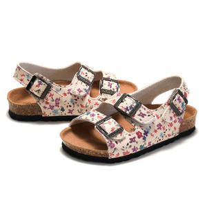 Sandales personnalisées pour enfants OEM ODM, motif floral, sangles à boucle réglables, <span class=keywords><strong>semelle</strong></span> intérieure en liège, directement <span class=keywords><strong>de</strong></span> l'usine avec faible MOQ pour enfants - Product Image 2
