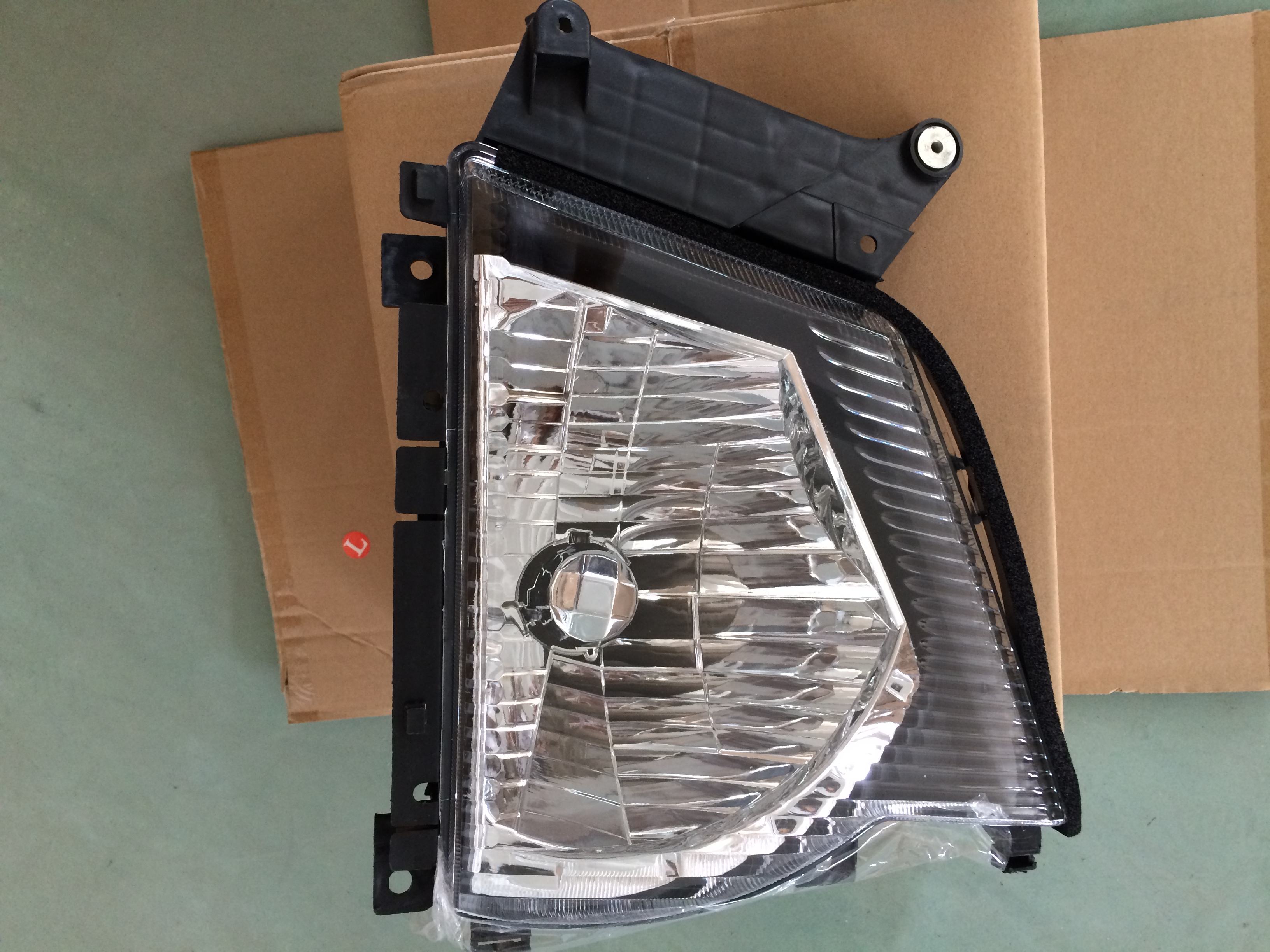 ธรรมชาติสีขาว