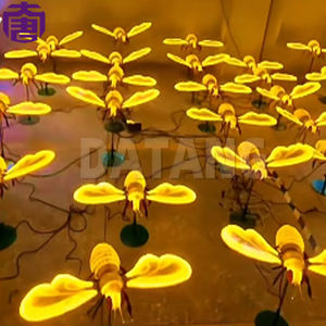 Lumière LED en forme d'abeille imperméable de haute qualité, adaptée à la décoration paysagère dans les parcs, les jardins et les cours - Product Image 3
