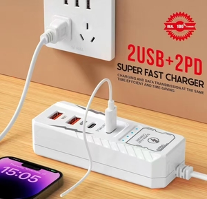 <span class=keywords><strong>Cargador</strong></span> de teléfono móvil multifunción de 5V 3A PD + cabezal de carga multipuerto USB adecuado para cabezal de carga Universal <span class=keywords><strong>Apple</strong></span> Android - Product Image 5