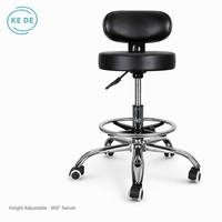 Chaise de laboratoire ergonomique réglable en cuir PU ESD avec repose-pieds, roulettes et dossier pour une utilisation prolongée assise, idéale pour hôpitaux et laboratoires informatiques