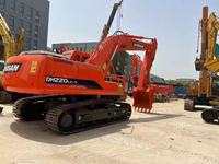 Excavadora hidráulica de cadenas DOOSAN DH220LC-7 usada, en buen estado, 95% nueva, con precio descontado y alta calidad, en venta.