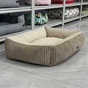 ที่นอนสัตว์เลี้ยงรูปทรงสี่เหลี่ยมผืนผ้าลายทาง ผ้าพลัฌนุ่มพิเศษ ที่นอนแมวและสุนัข ที่นอนสัตว์เลี้ยงแบบรังนอนสบาย - Product Image 3