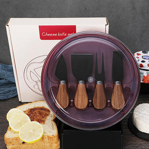 Set di Coltelli per Formaggio con Manico in Noce e Lame in Acciaio Inox, 4 Pezzi con Tagliere e Forchetta, Scatola Rotonda per Conservazione - Product Image 2