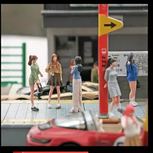 Mini Figura a Escala 1/64, Modelo de Resina, Muñeco Colorido en 3D, Colección de Personajes de Simulación, Modelo de Resina, Accesorios para Modelismo de Autos - Product Image 4