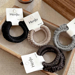 Élastiques à cheveux simples pour femmes, style coréen, bandeau plissé doux pour femmes - Product Image 1
