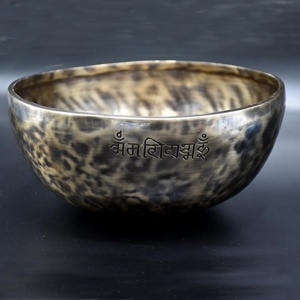 Cuenco Tibetano Redondo de Siete Metales de Primera Calidad para Yoga, Meditación, Sanación con Sonido, Terapia, Recuerdo Religioso de Nepal - Product Image 3