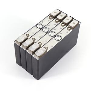 แบตเตอรี่ลิเธียมไอออนแบบแท่งปริซึม LFP 3.2V 20Ah อัตราการคายประจุสูง 25C 30C ลดราคาพิเศษ - Product Image 1