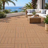 Dalles de terrasse en WPC ignifuges à emboîtement pour l'extérieur, idéales pour les villas, les terrasses, les cours, les jardins et les zones de barbecue et piscine.