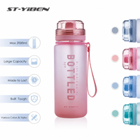 Bouteille d'eau Yiben en plastique sans BPA avec sangle personnalisée pour la randonnée, le camping et les sports de plein air
