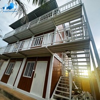 Maison mobile de luxe à 3 étages Maison préfabriquée Mini Beach Conteneur d'expédition Maison préfabriquée à structure en aluminium Barndominium Maison